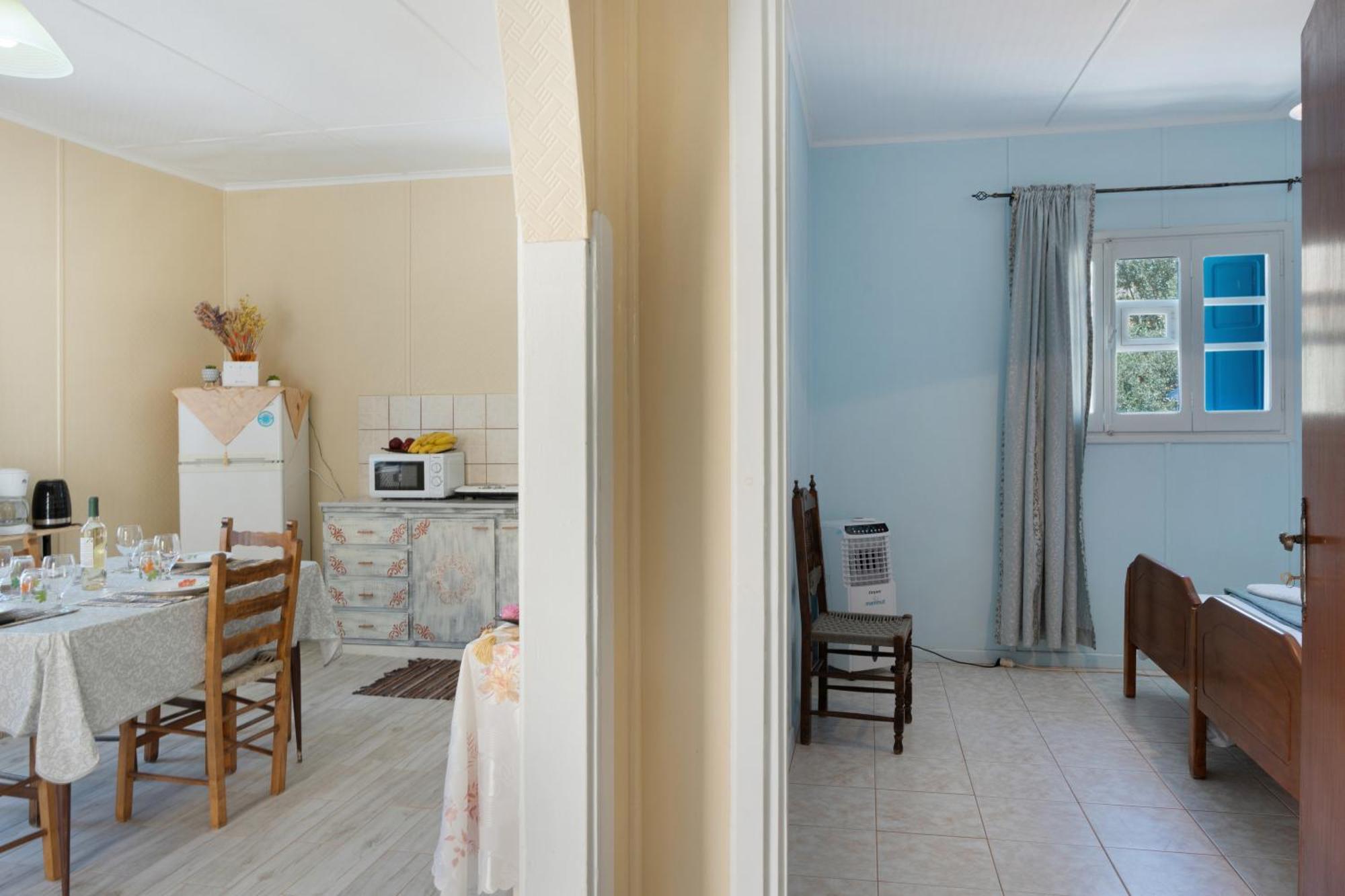 Antonis House Holiday home *